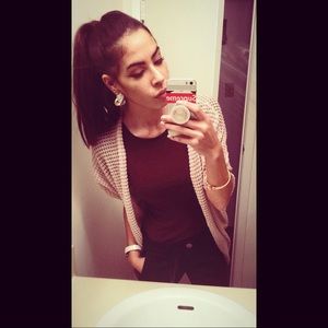 Meet your Posher, Amber